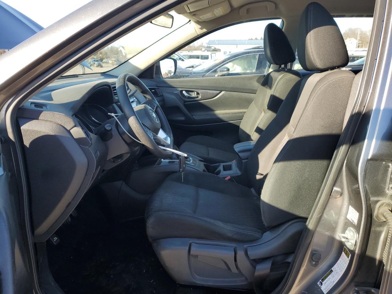 2017 NISSAN ROGUE S - Image 7