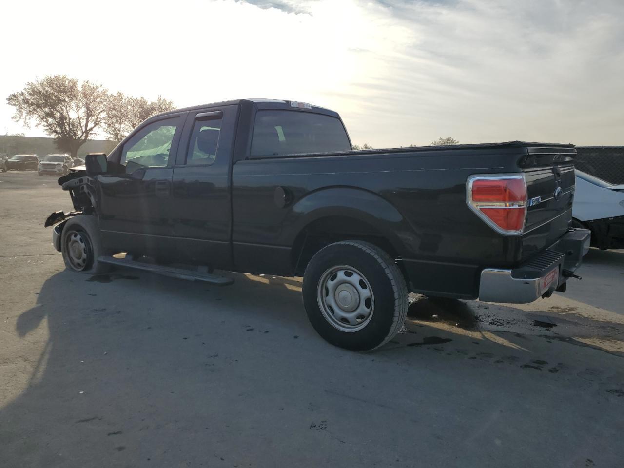 2014 FORD F150 SUPER - Image 2