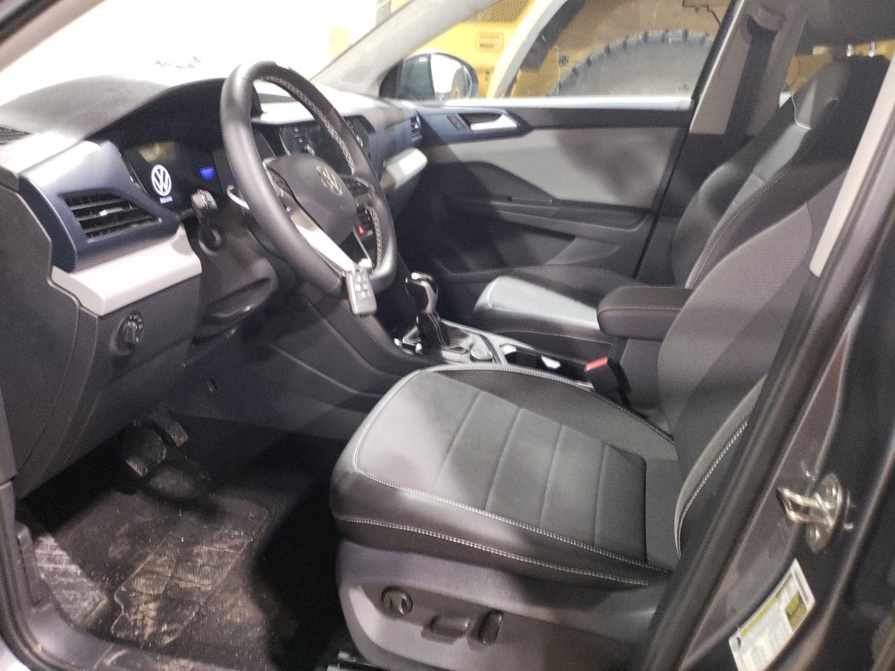 2023 VOLKSWAGEN TAOS SE - Фото 7