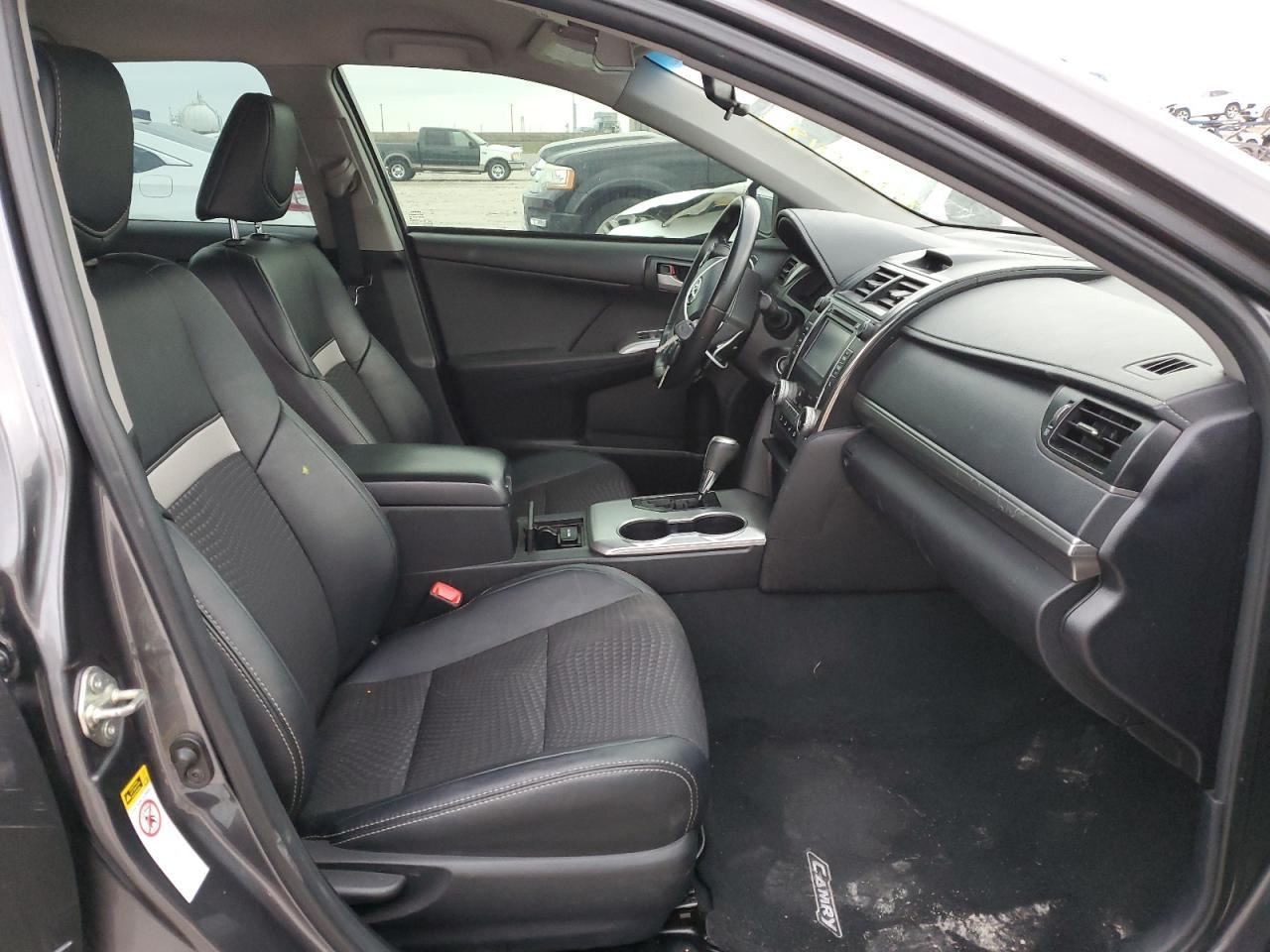 2014 TOYOTA CAMRY L - Фото 7