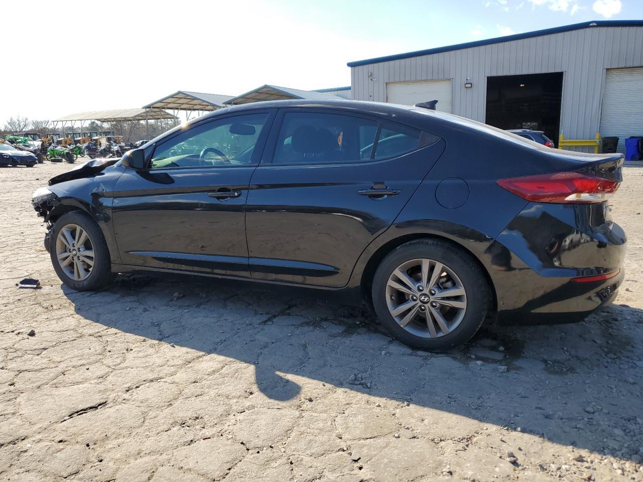 2018 HYUNDAI ELANTRA SE - Фото 2