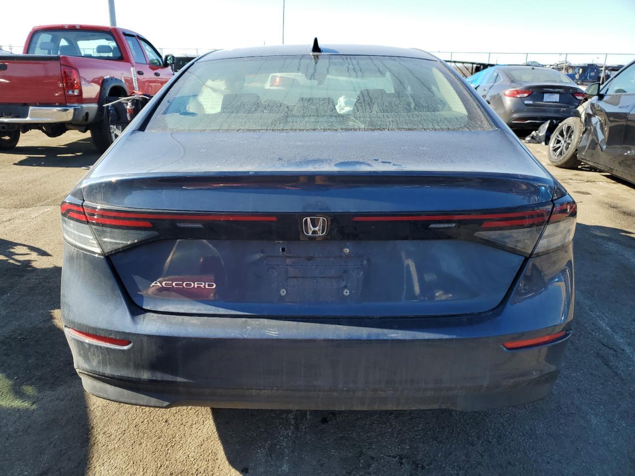 2024 HONDA ACCORD EX - Фото 6
