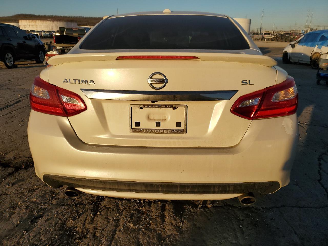 2016 NISSAN ALTIMA 2.5 - Image 6