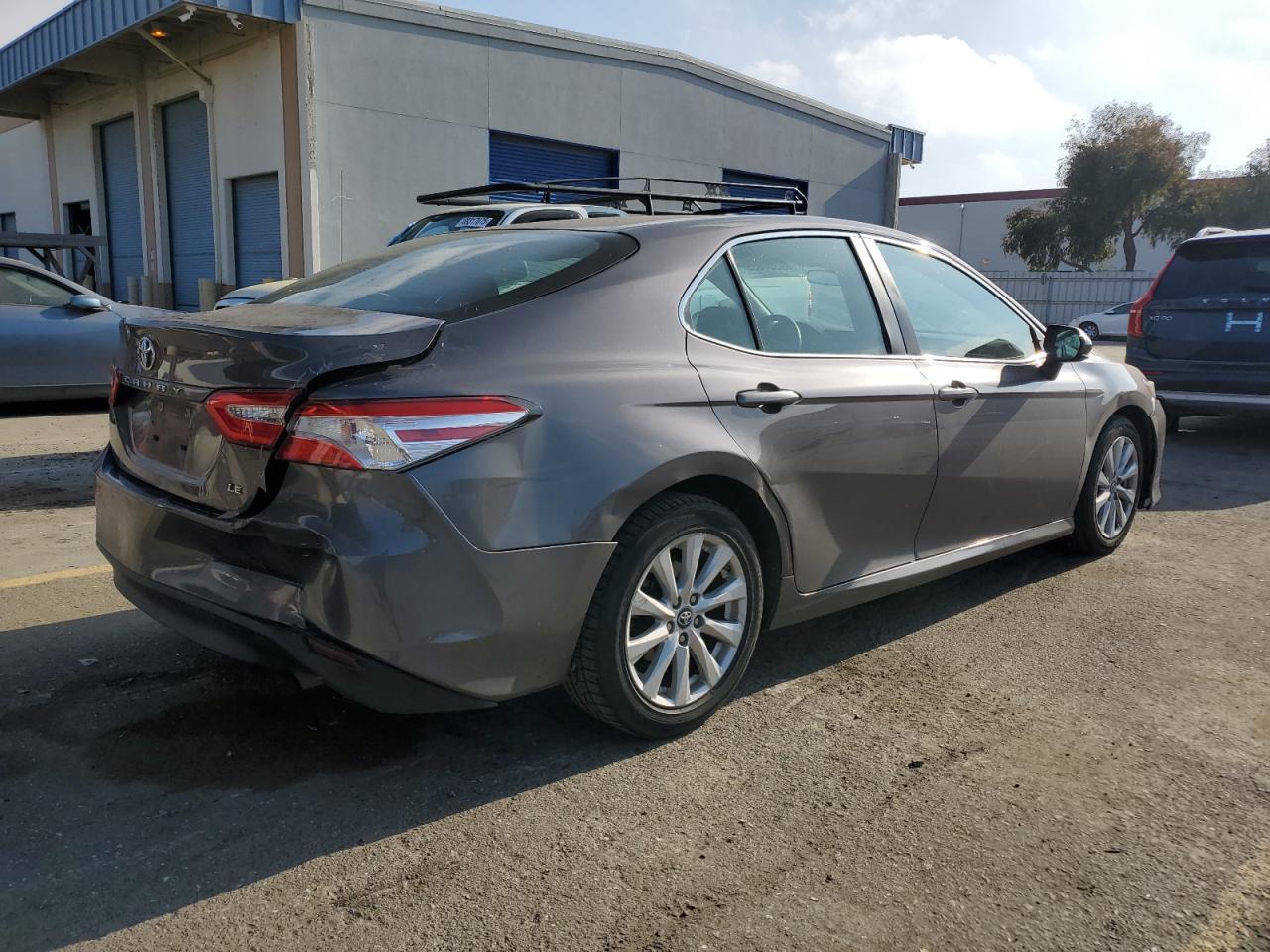 2018 TOYOTA CAMRY L - Image 3
