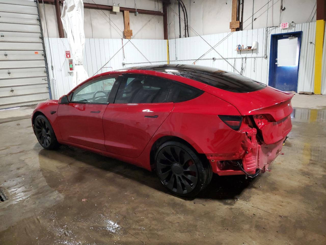 2022 TESLA MODEL 3 - Image 2