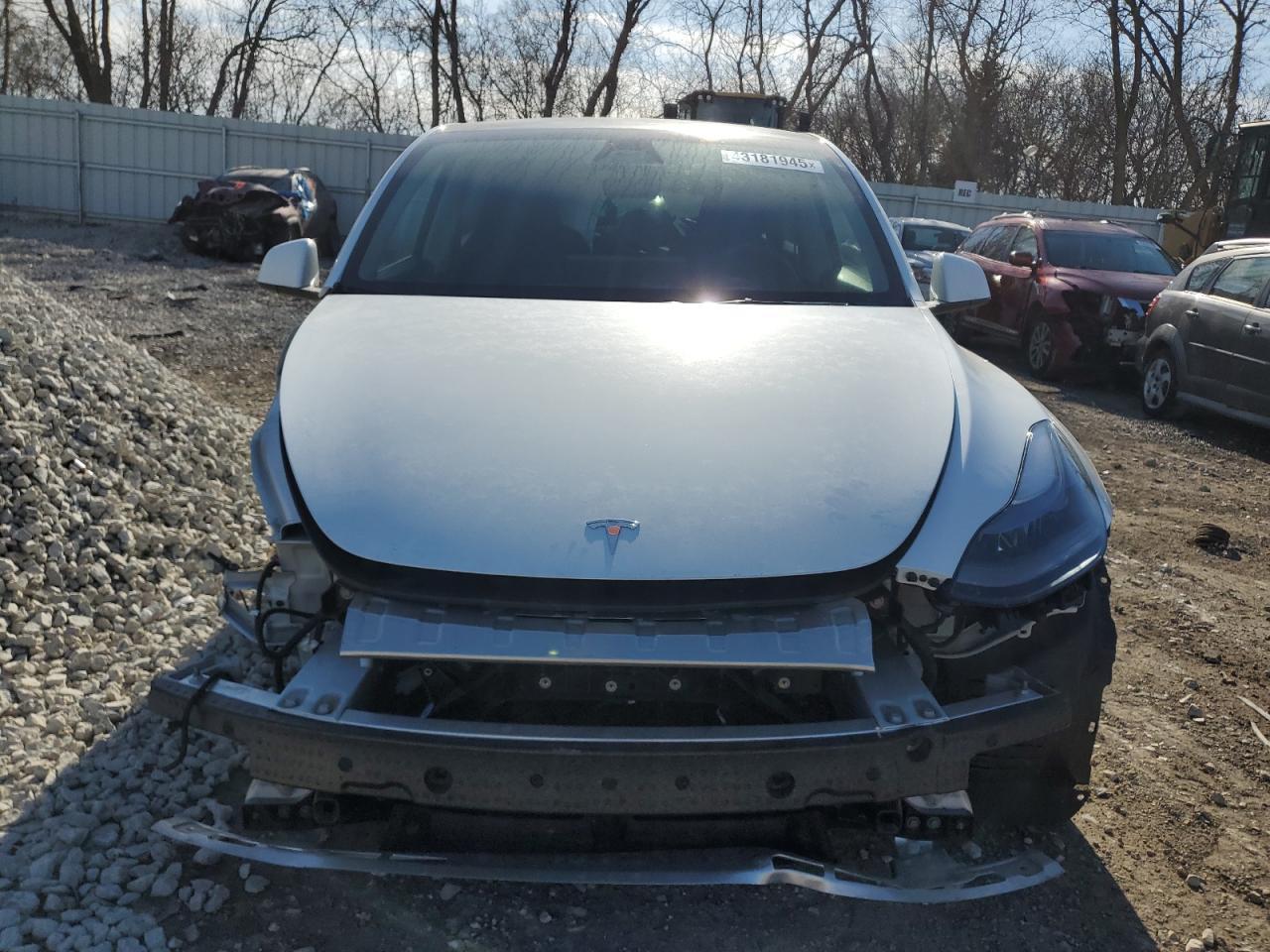 2024 TESLA MODEL Y - Image 5