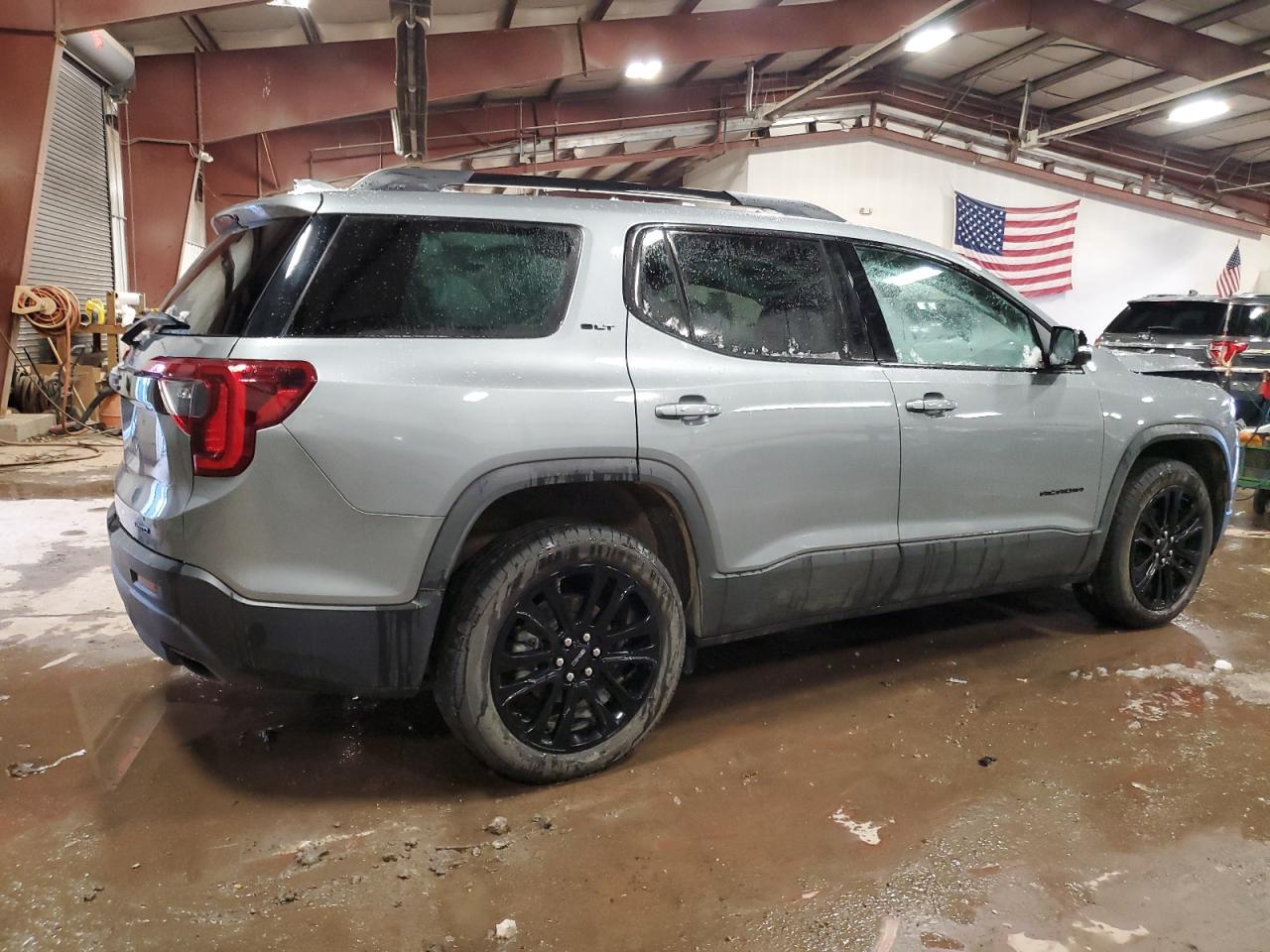 2023 GMC ACADIA SLT - Фото 3