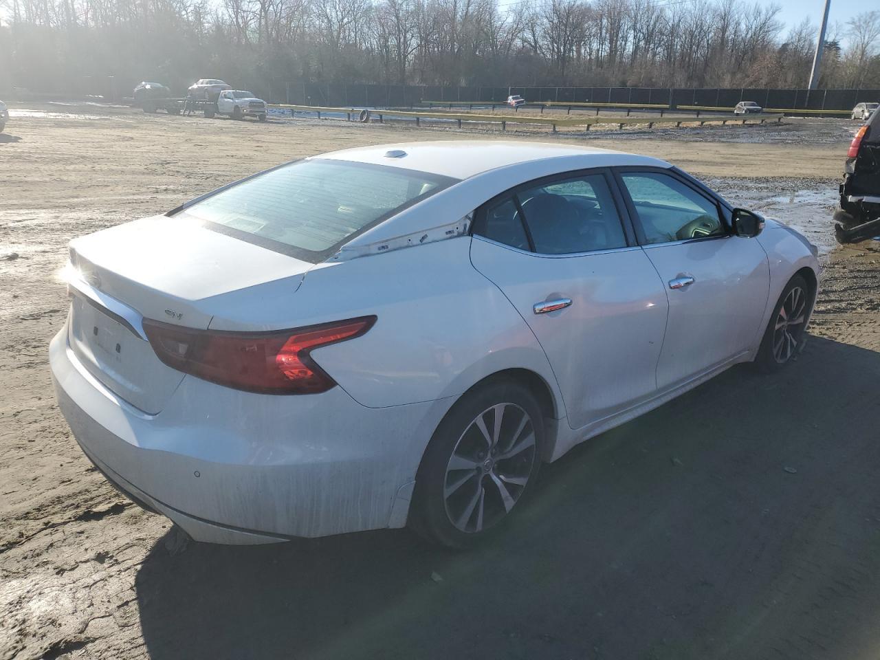 2016 NISSAN MAXIMA 3.5 - Фото 3