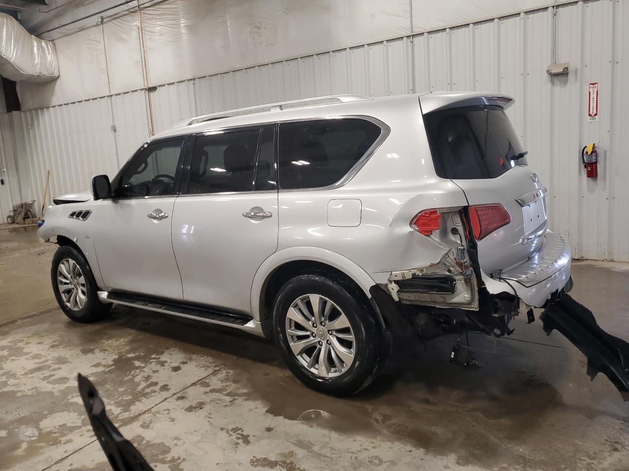 2017 INFINITI QX80 BASE - Фото 2