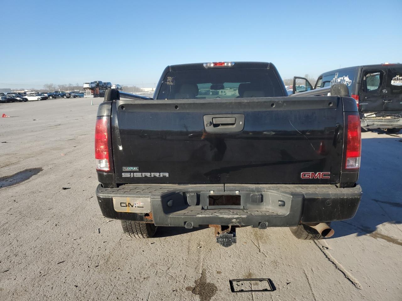 2011 GMC SIERRA K15 - Фото 6