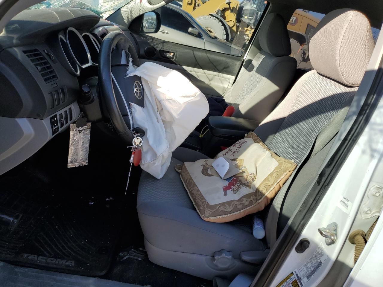 2014 TOYOTA TACOMA DOU - Фото 7