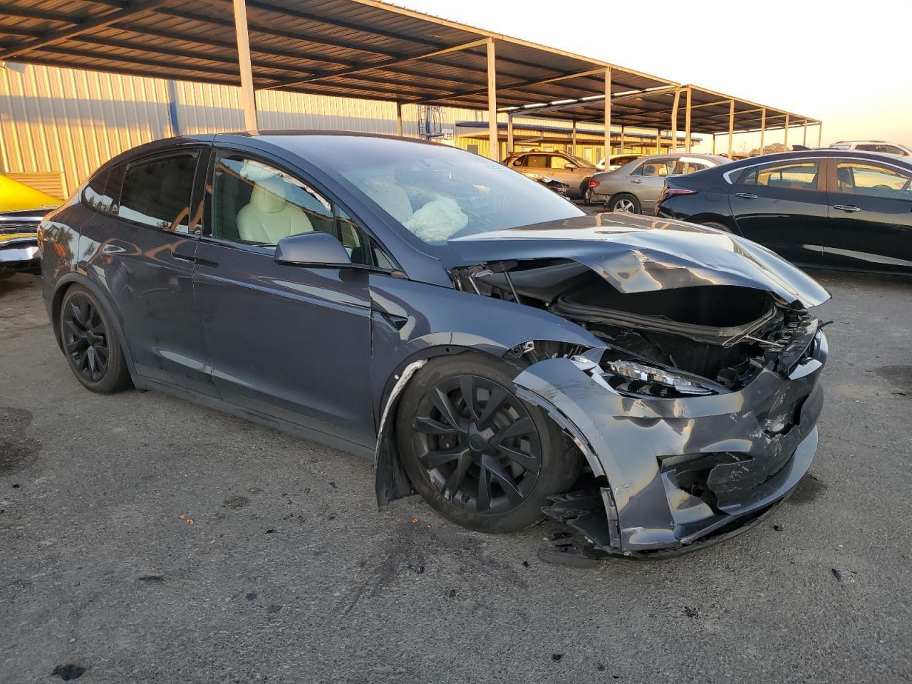 2023 TESLA MODEL X - Image 4