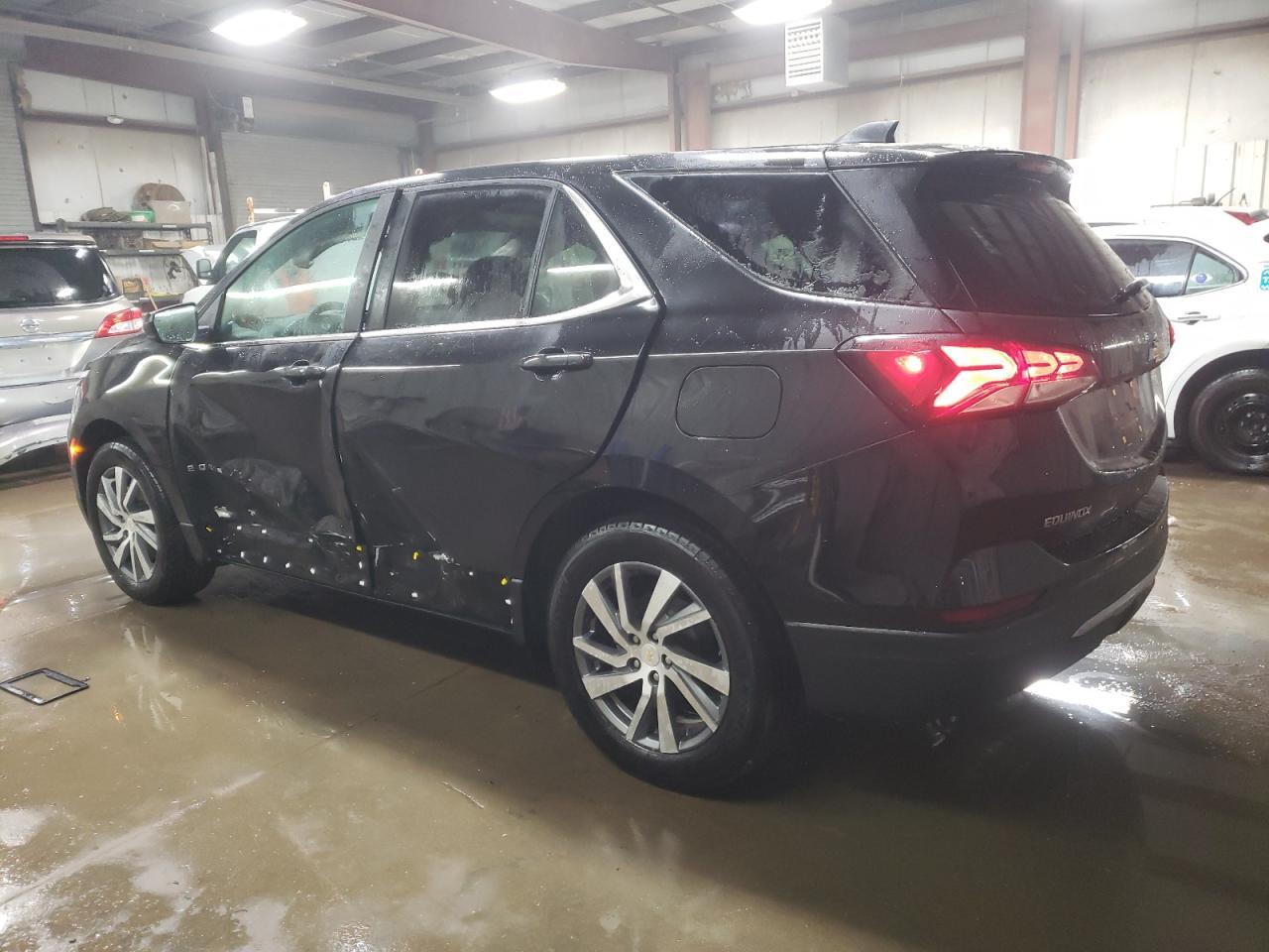2024 CHEVROLET EQUINOX LT - Image 2