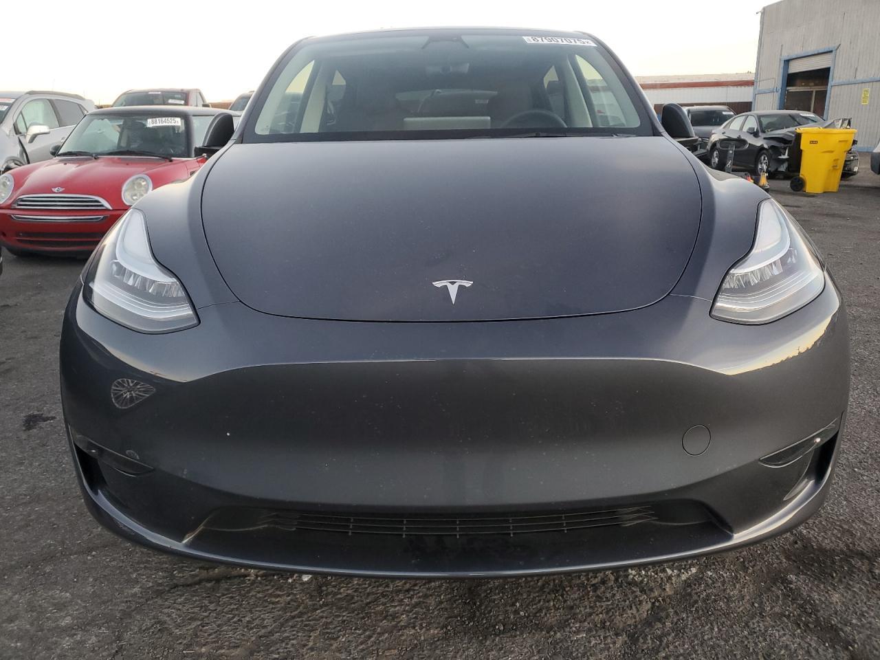 2023 TESLA MODEL Y - Фото 5
