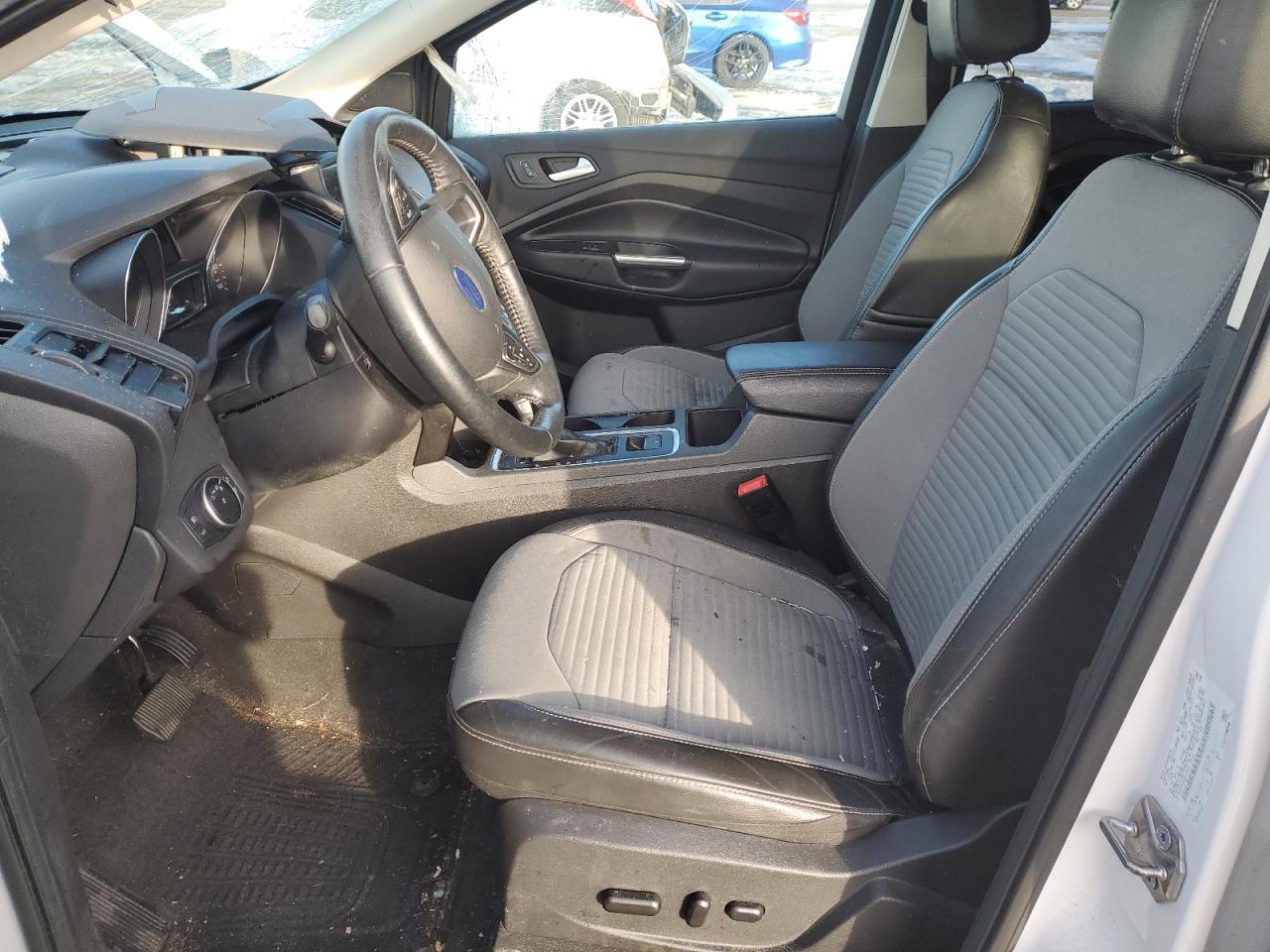 2017 FORD ESCAPE SE - Image 7