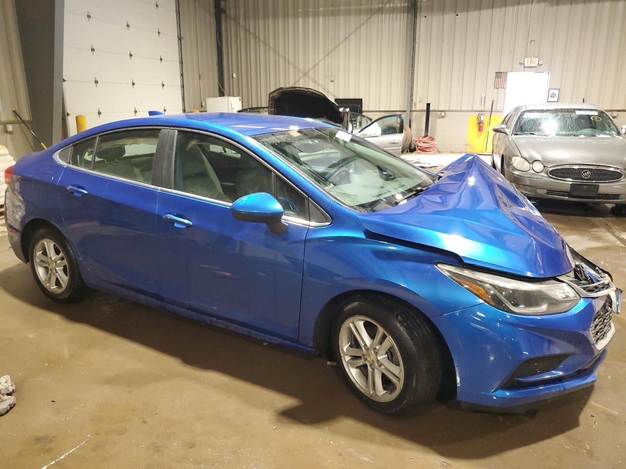 2016 CHEVROLET CRUZE LT - Image 4