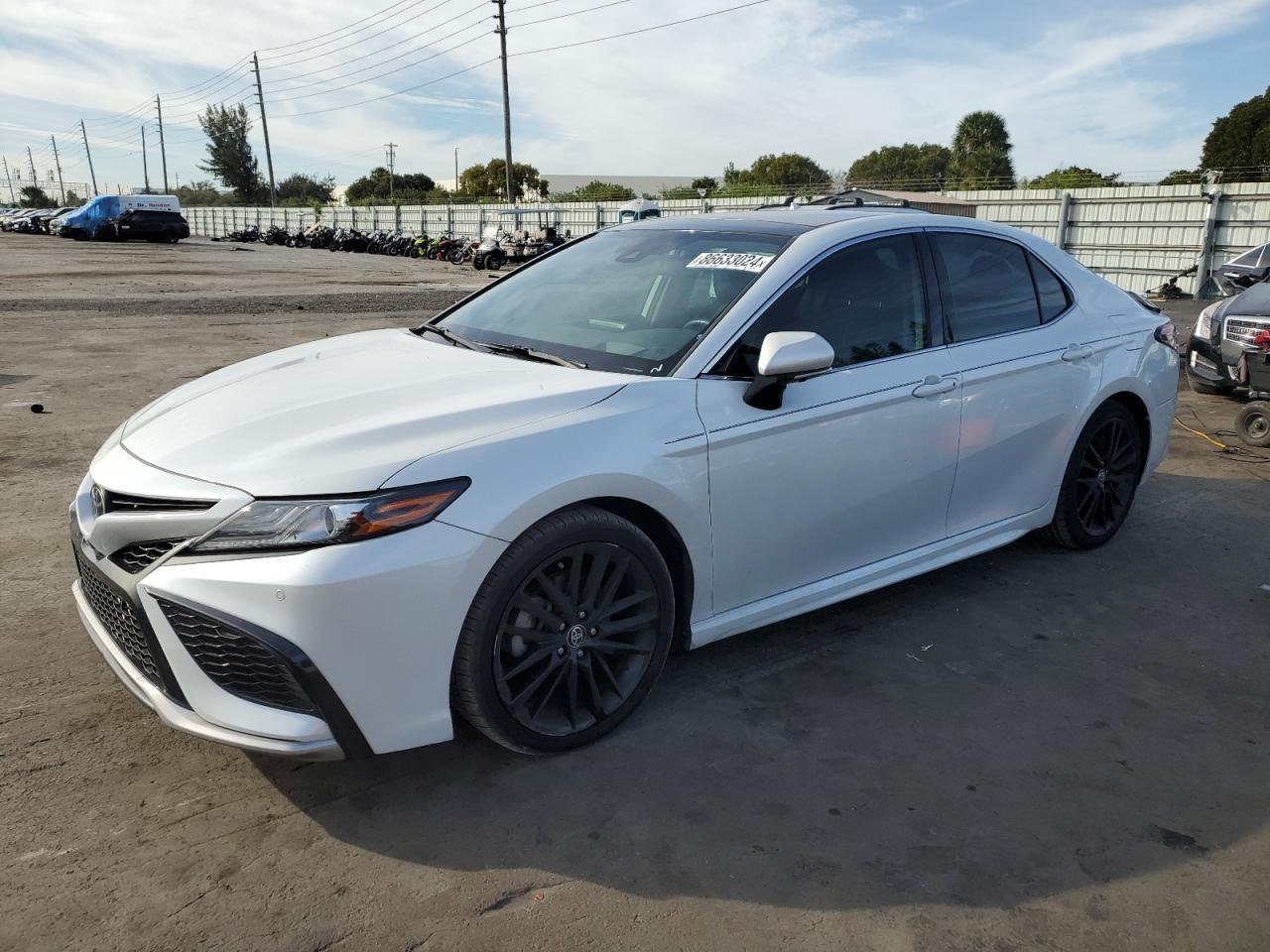 2021 TOYOTA CAMRY XSE