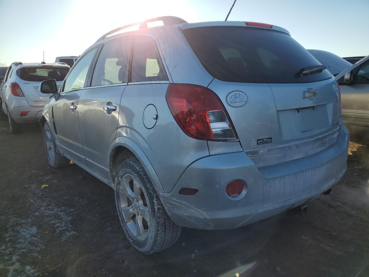 2014 CHEVROLET CAPTIVA LT - Image 2