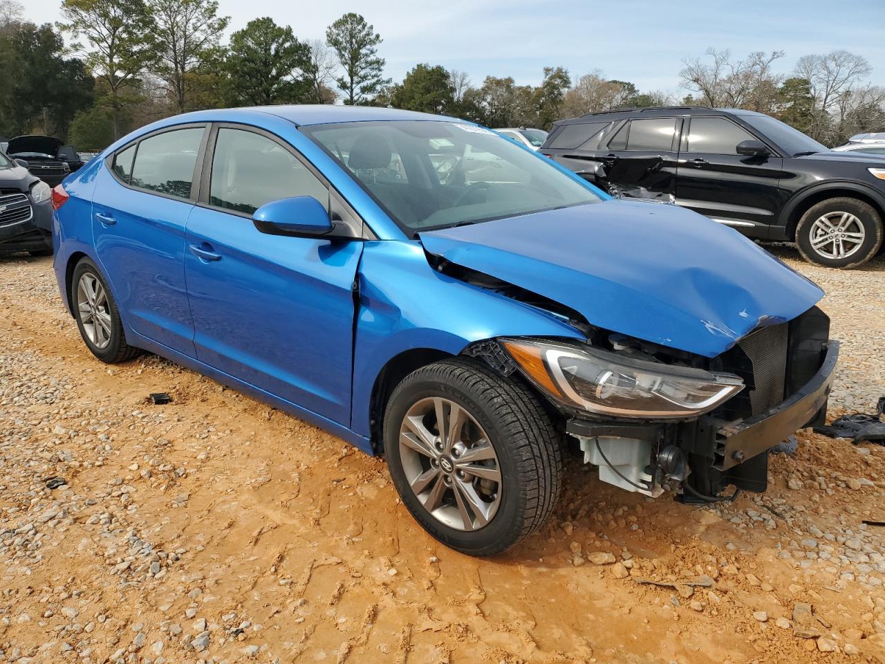 2017 HYUNDAI ELANTRA SE - Image 4