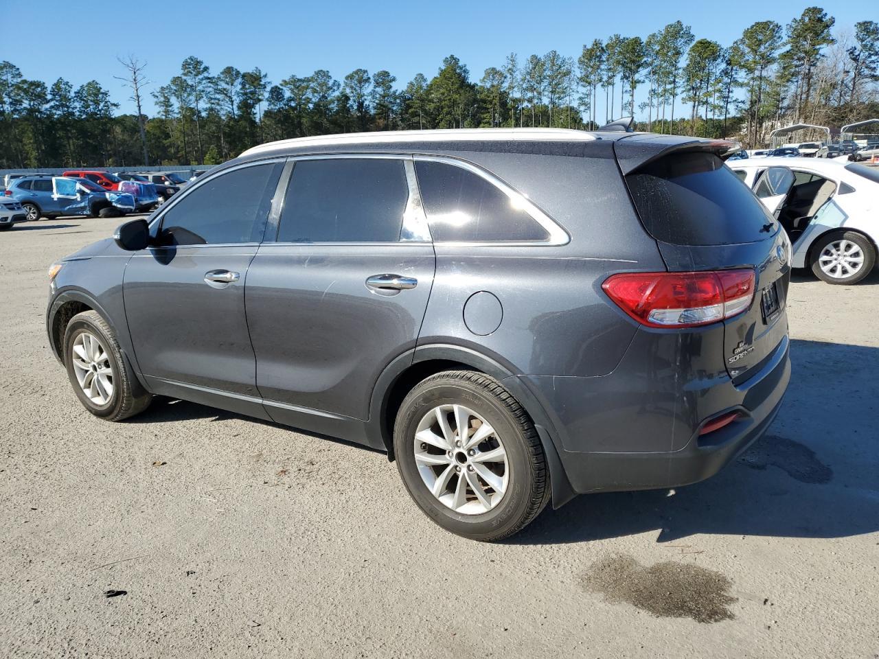 2017 KIA SORENTO LX - Фото 2
