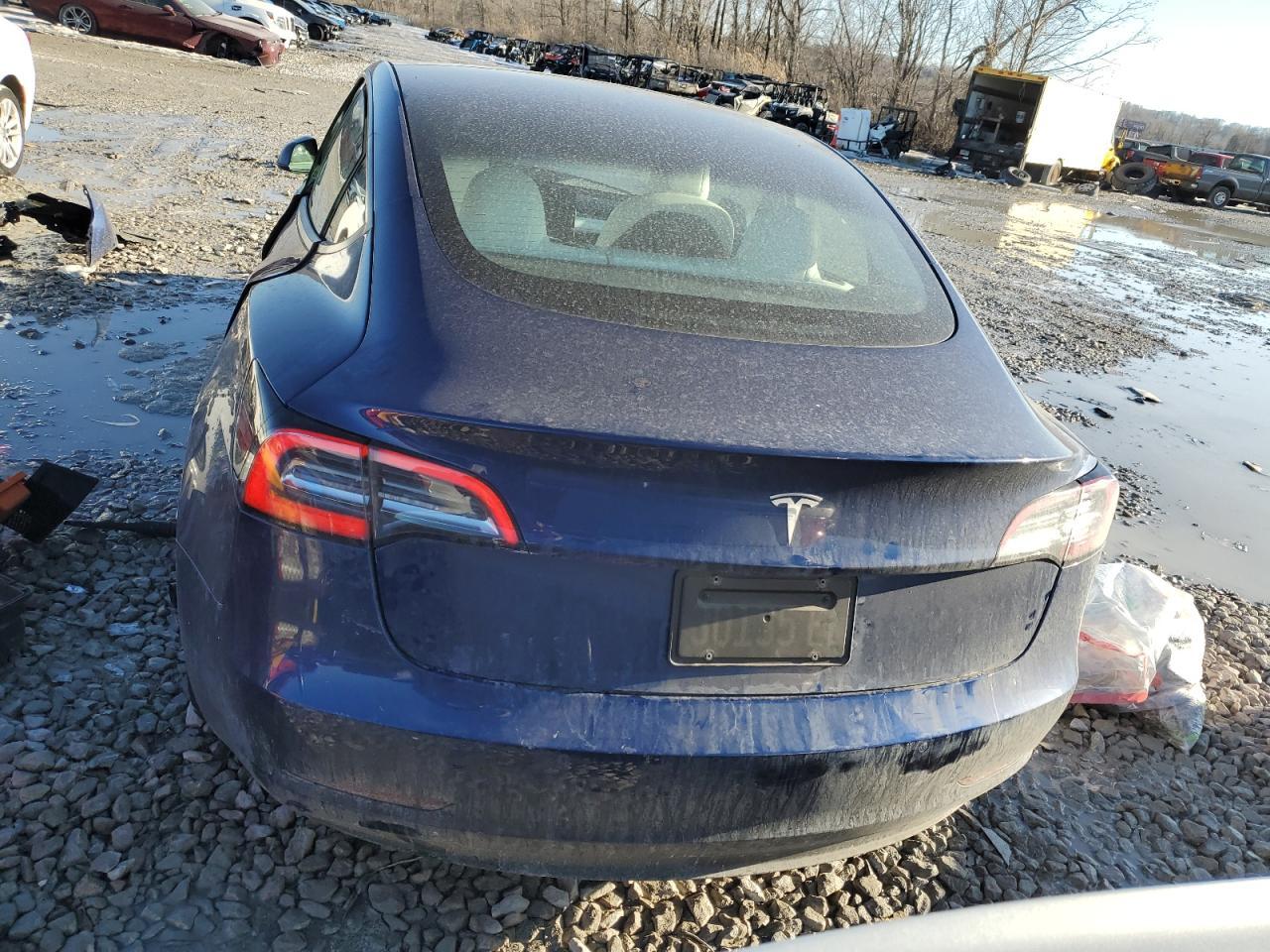 2021 TESLA MODEL 3 - Фото 6