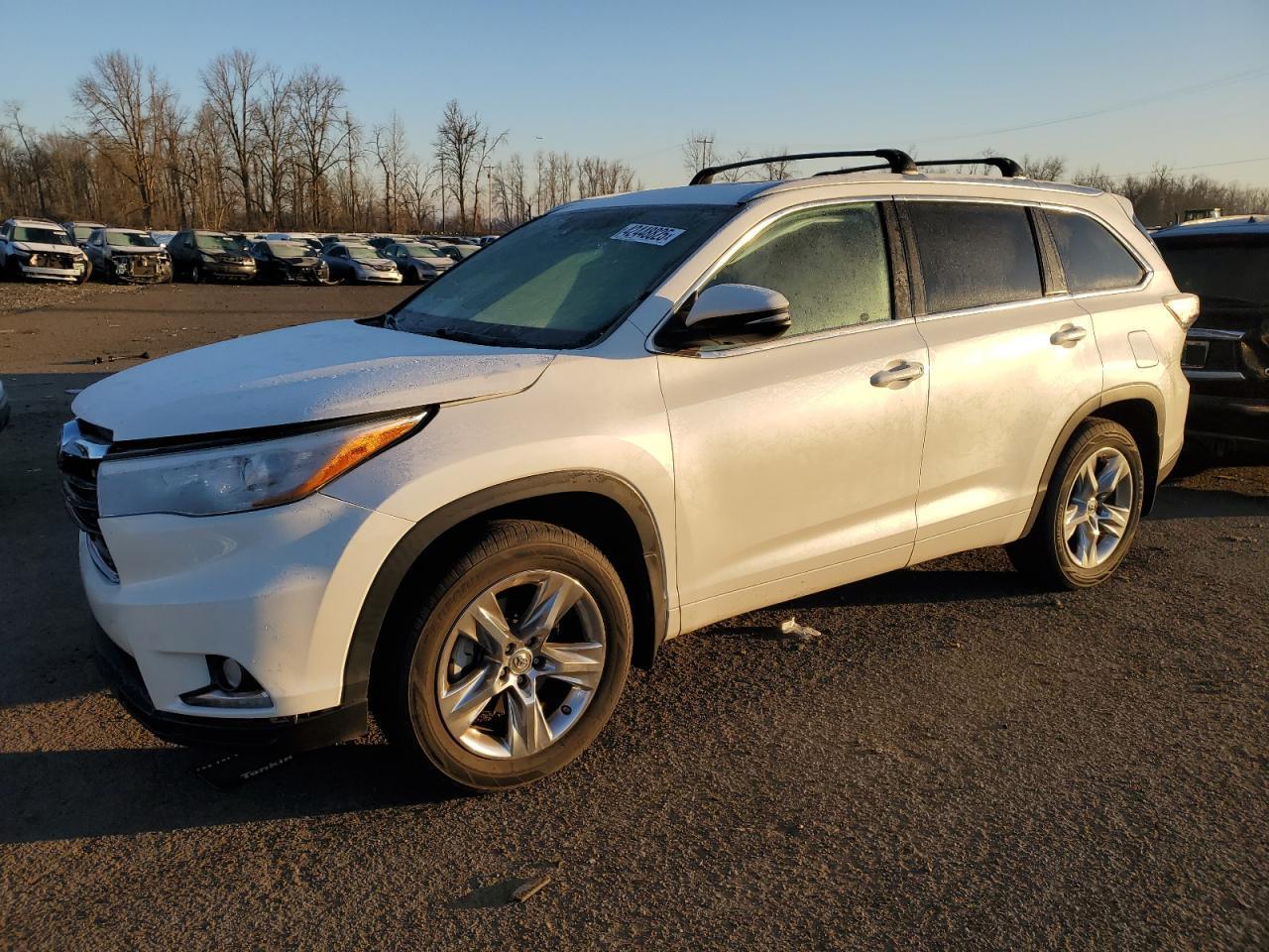 2015 TOYOTA HIGHLANDER