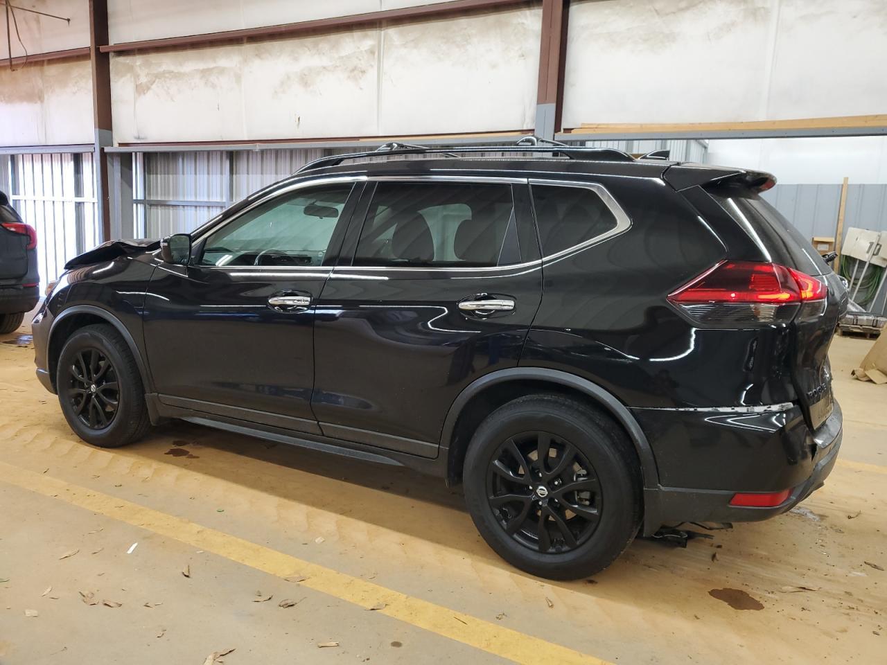 2018 NISSAN ROGUE S - Фото 2
