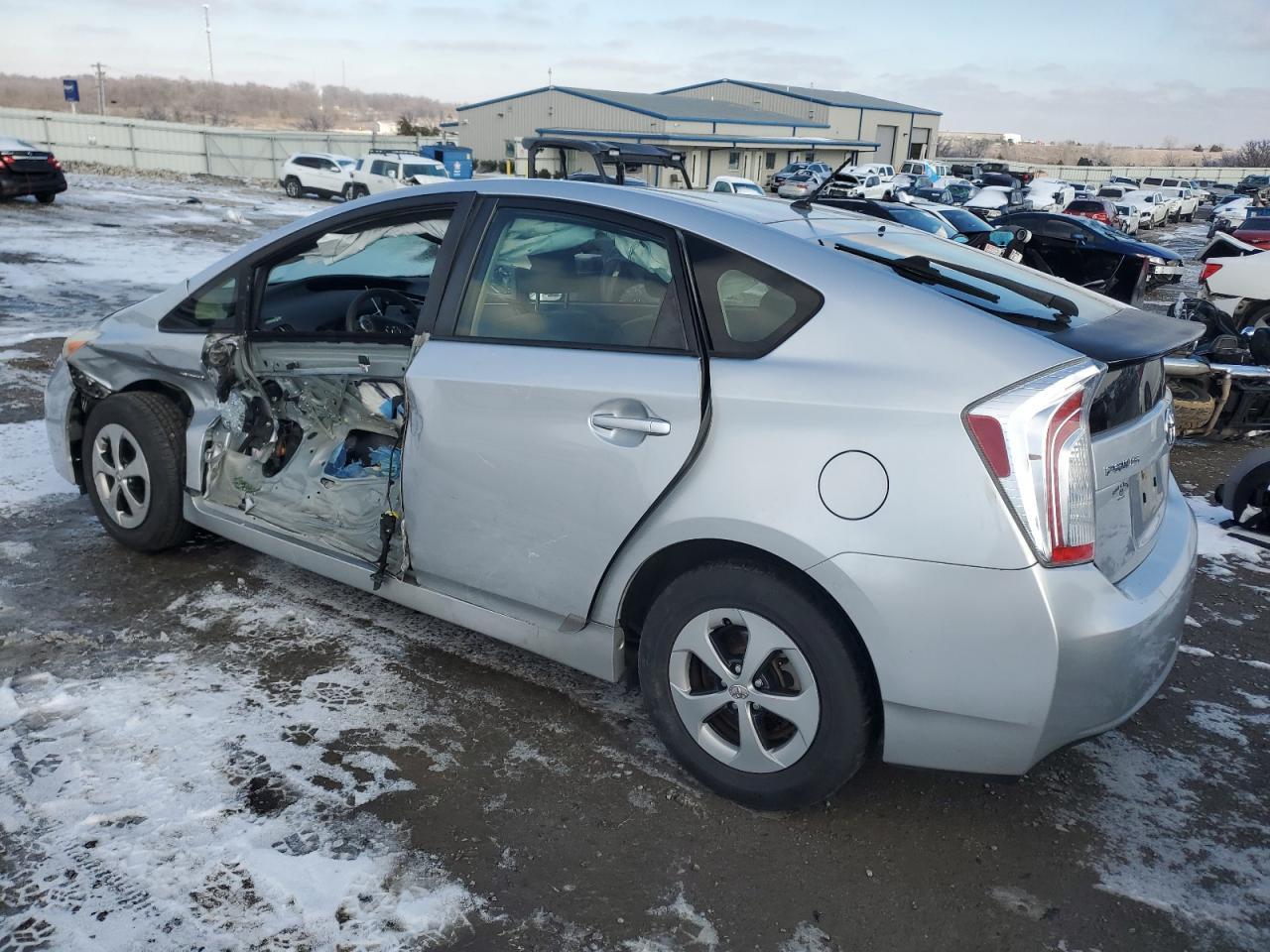 2013 TOYOTA PRIUS - Image 2