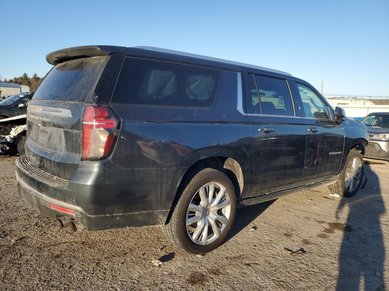 2021 CHEVROLET SUBURBAN K - Image 3