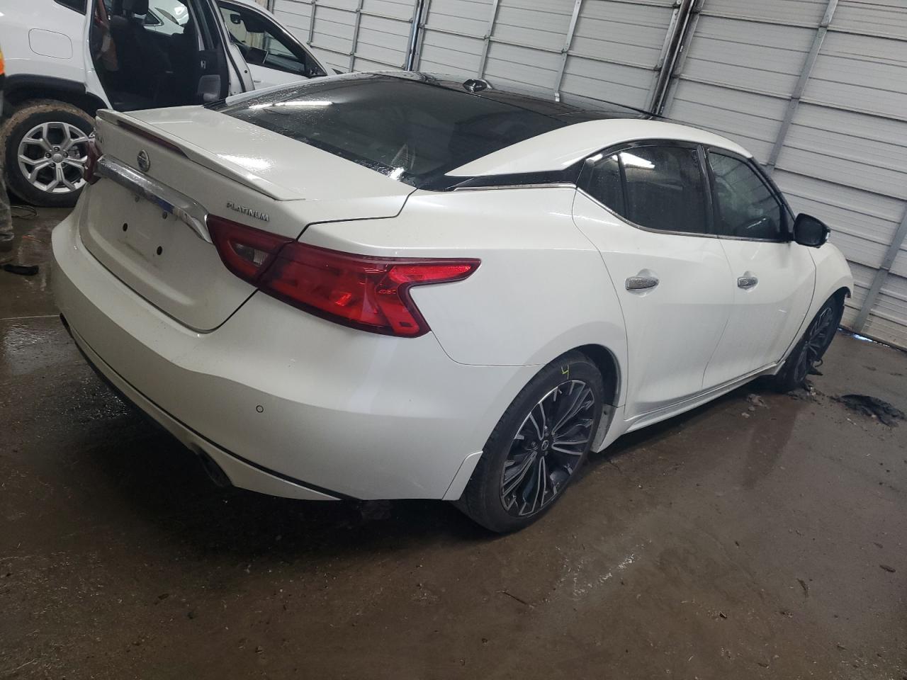 2017 NISSAN MAXIMA 3.5 - Image 3