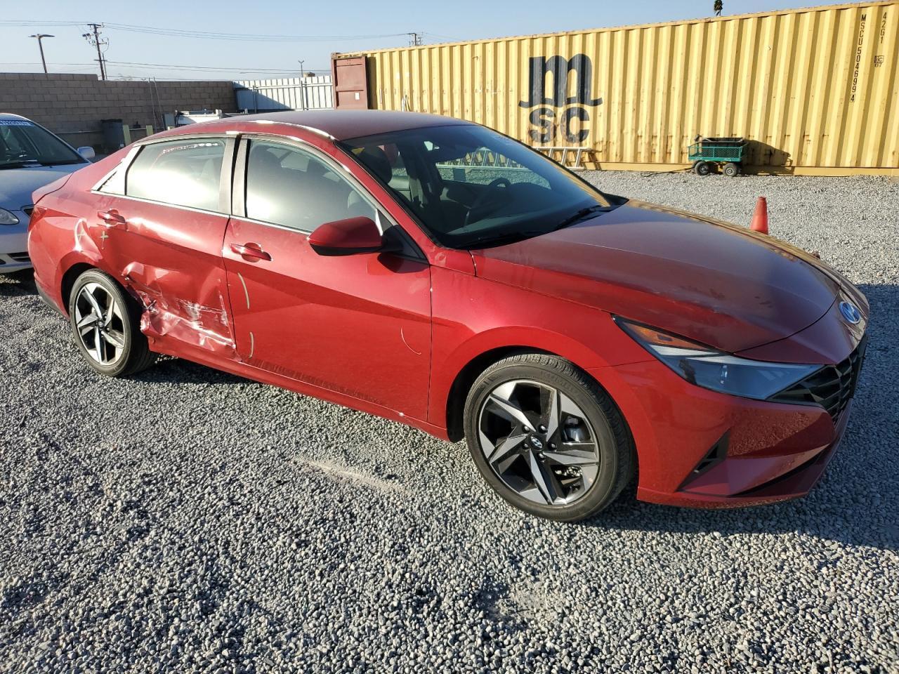 2023 HYUNDAI ELANTRA SE - Фото 4