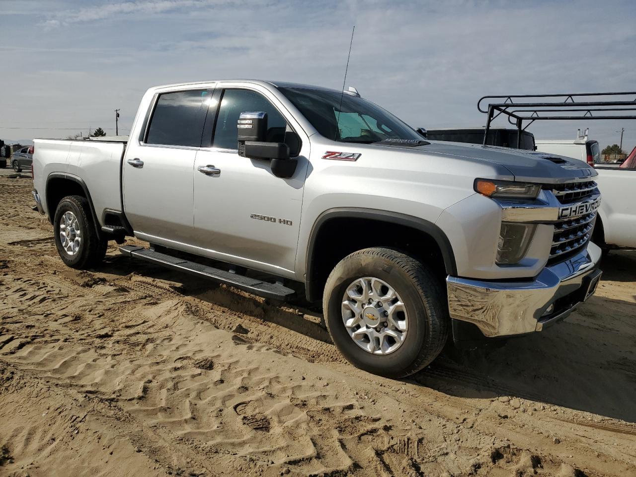 2023 CHEVROLET SILVERADO - Фото 4