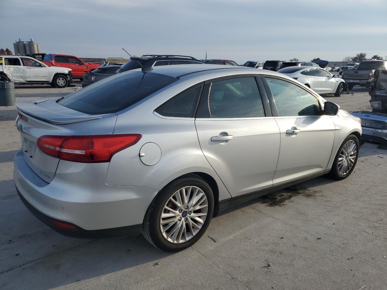 2017 FORD FOCUS TITA - Фото 3