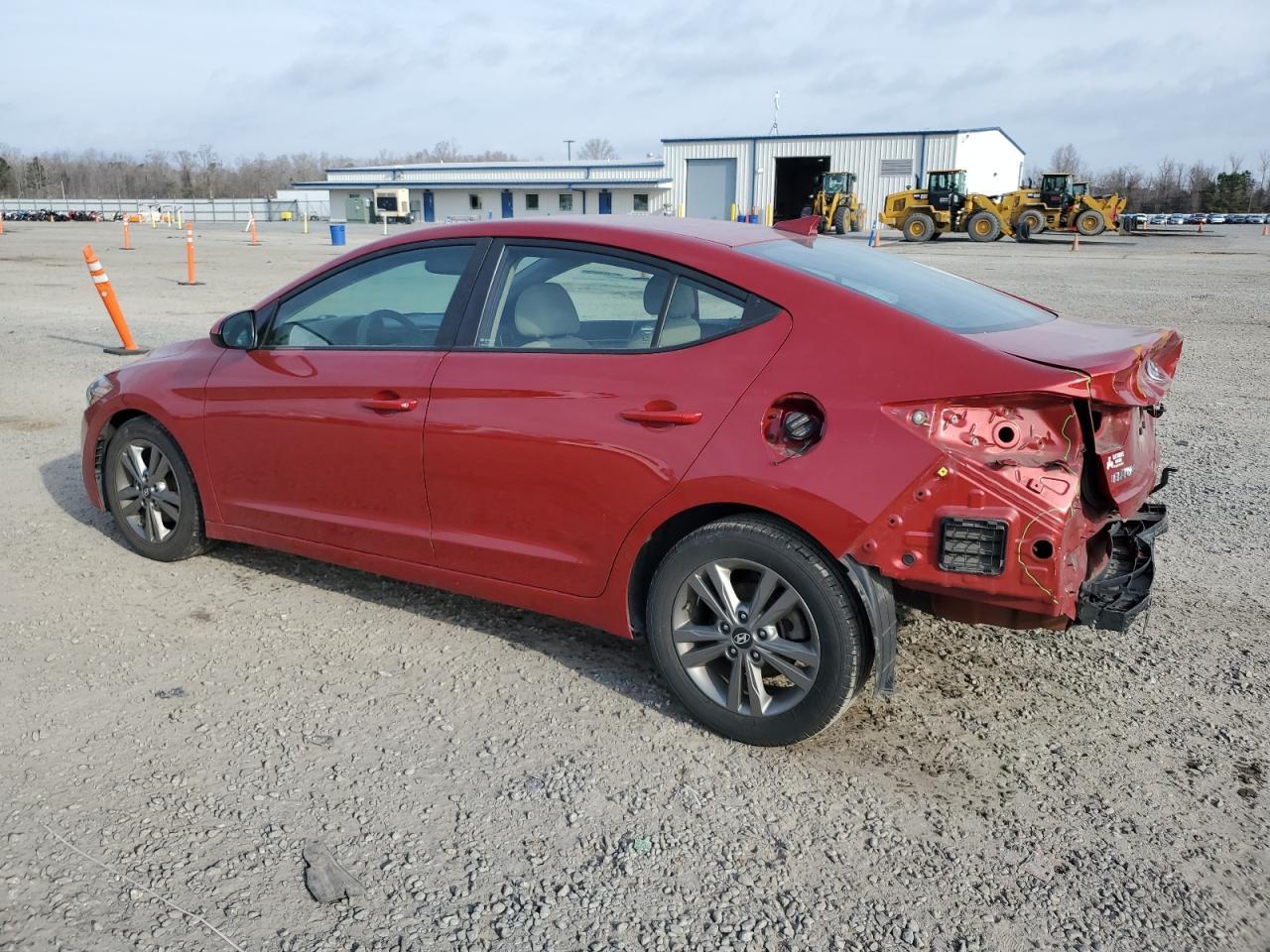 2018 HYUNDAI ELANTRA SE - Image 2