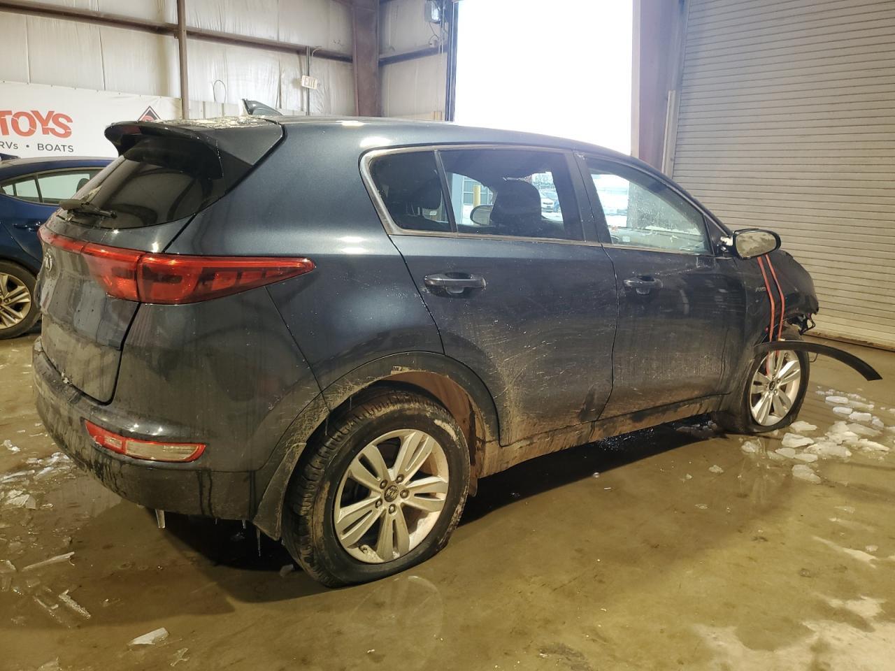2017 KIA SPORTAGE L - Image 3