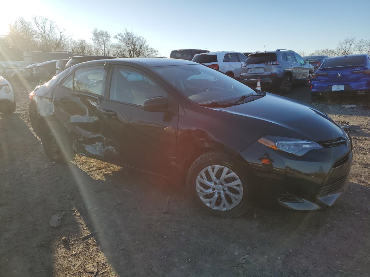 2018 TOYOTA COROLLA L - Image 4