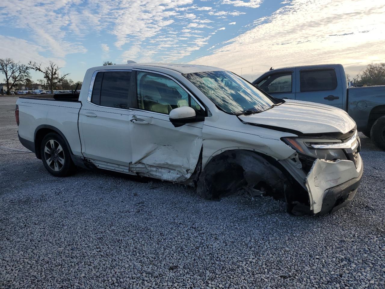 2019 HONDA RIDGELINE - Фото 4