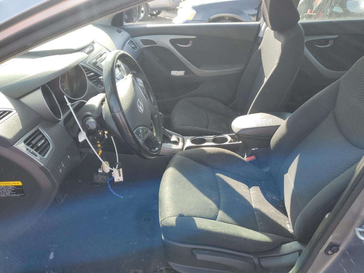 2015 HYUNDAI ELANTRA SE - Фото 7
