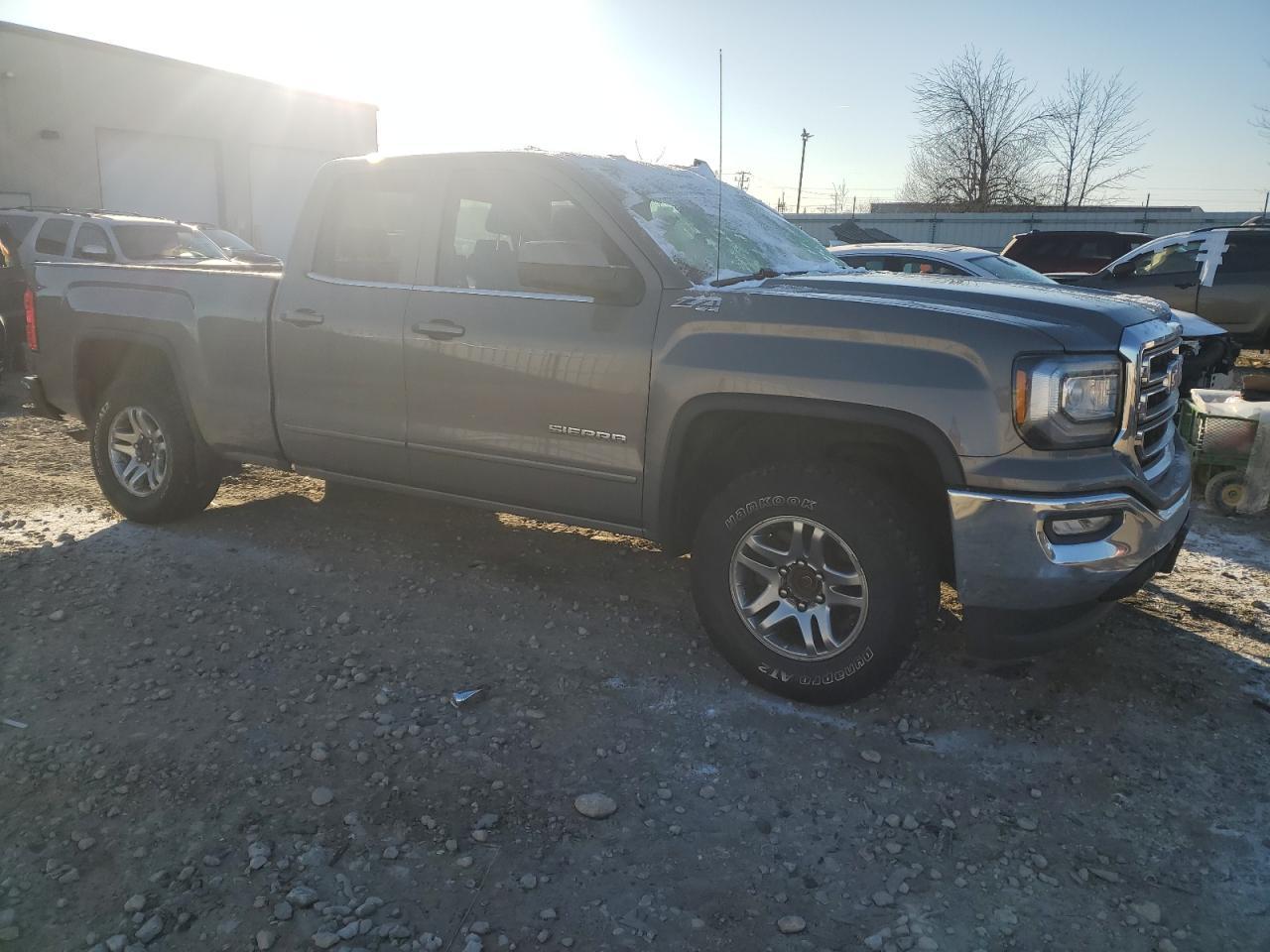 2017 GMC SIERRA K15 - Image 4