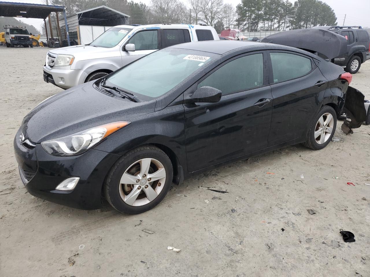 2013 HYUNDAI ELANTRA GL