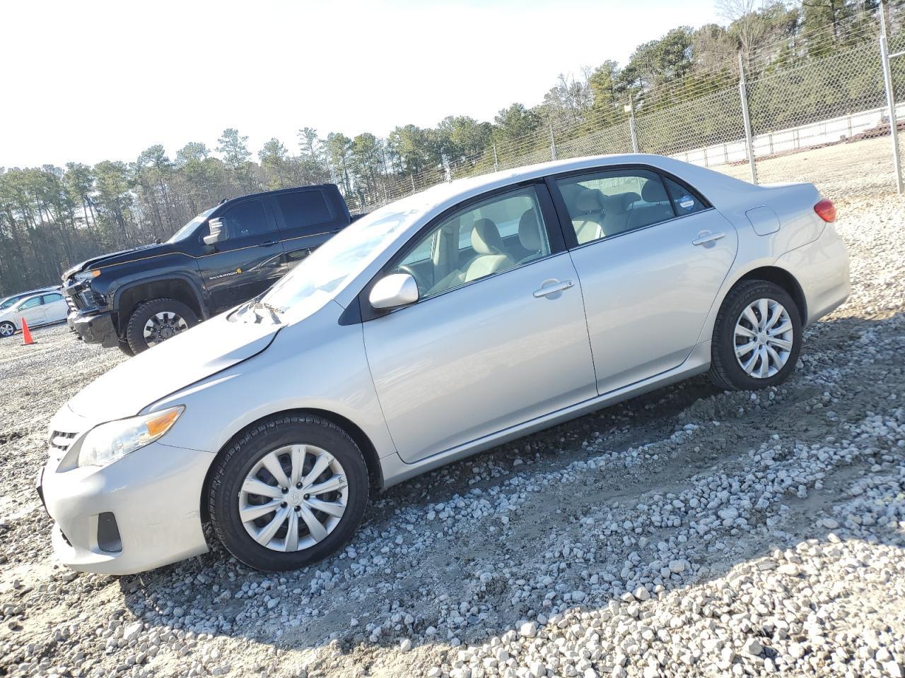 2013 TOYOTA COROLLA BA