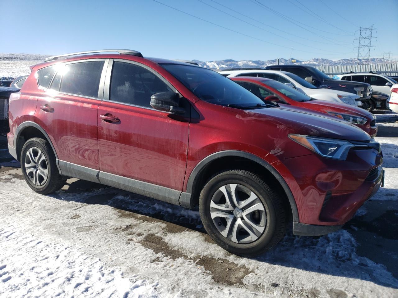 2018 TOYOTA RAV4 LE - Фото 4