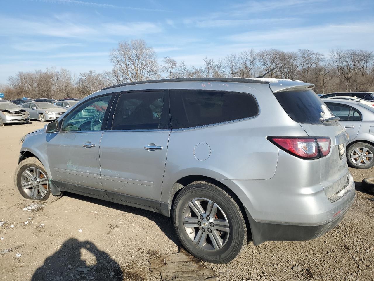 2015 CHEVROLET TRAVERSE L - Фото 2
