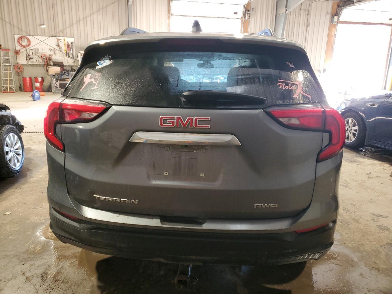 2021 GMC TERRAIN SL - Image 6