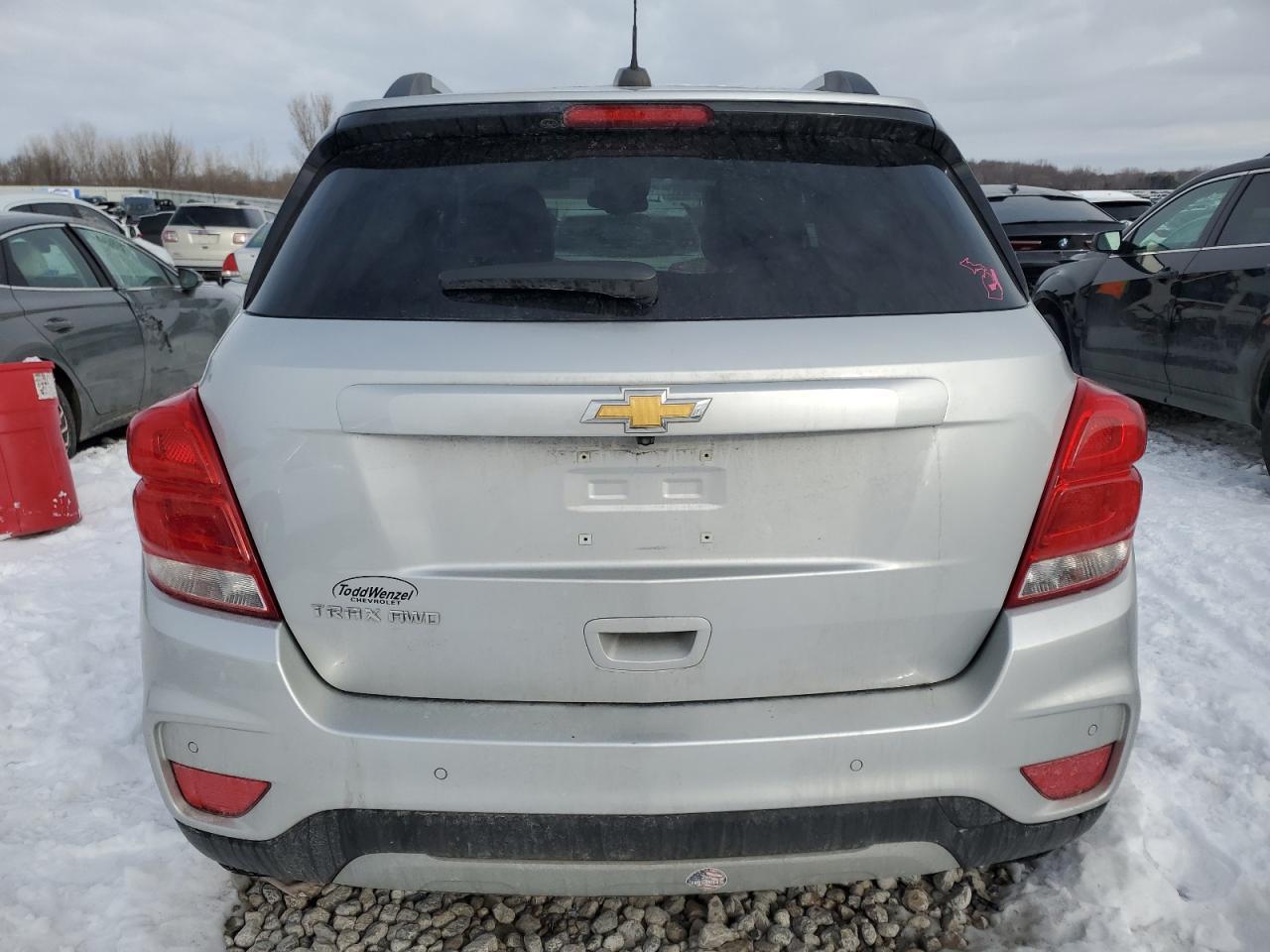 2021 CHEVROLET TRAX 1LT - Image 6