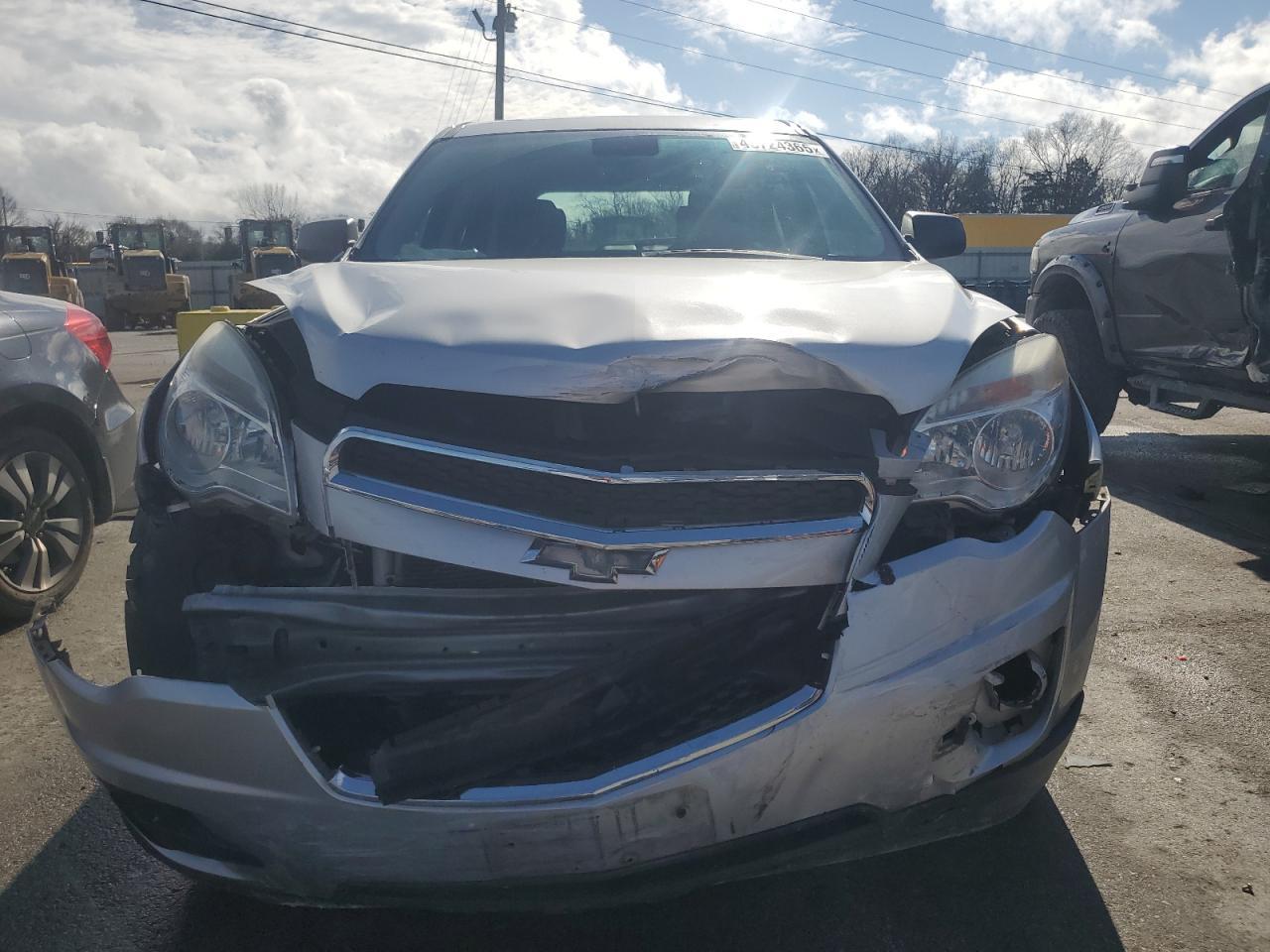 2015 CHEVROLET EQUINOX LS - Фото 5