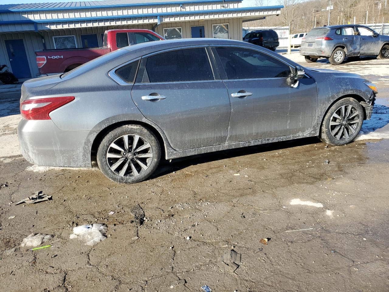 2018 NISSAN ALTIMA 2.5 - Фото 3