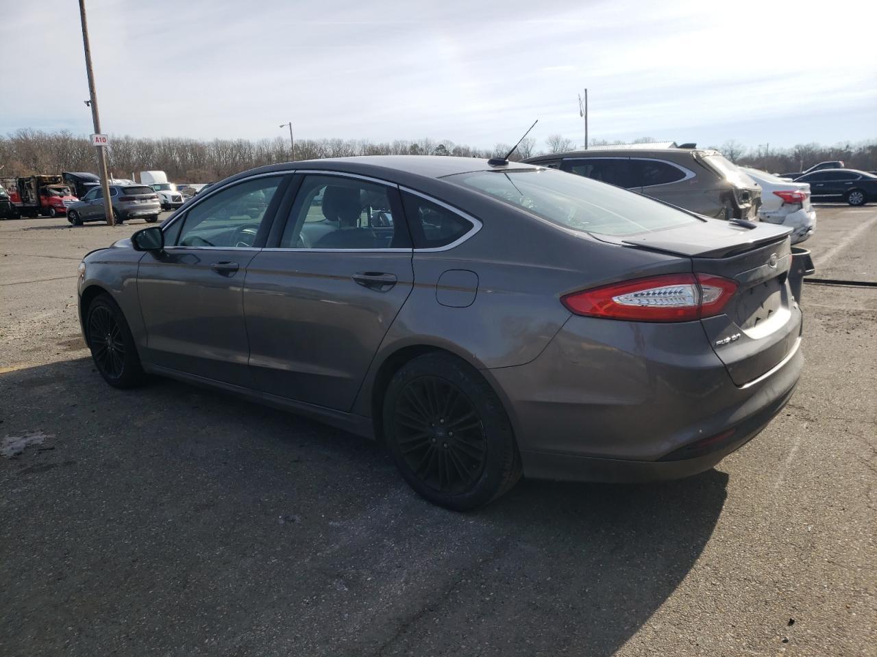 2013 FORD FUSION SE - Фото 2