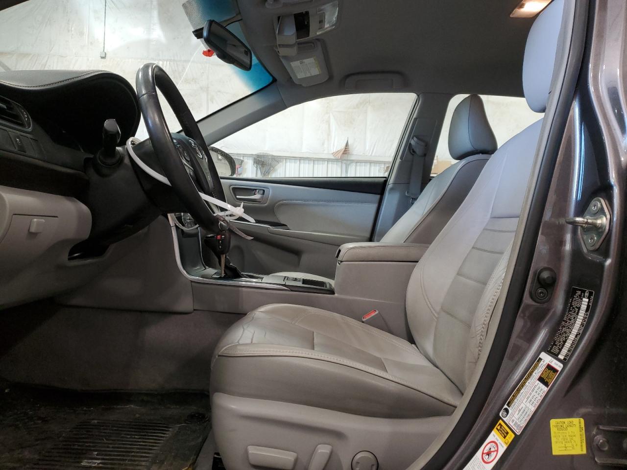 2017 TOYOTA CAMRY LE - Image 7