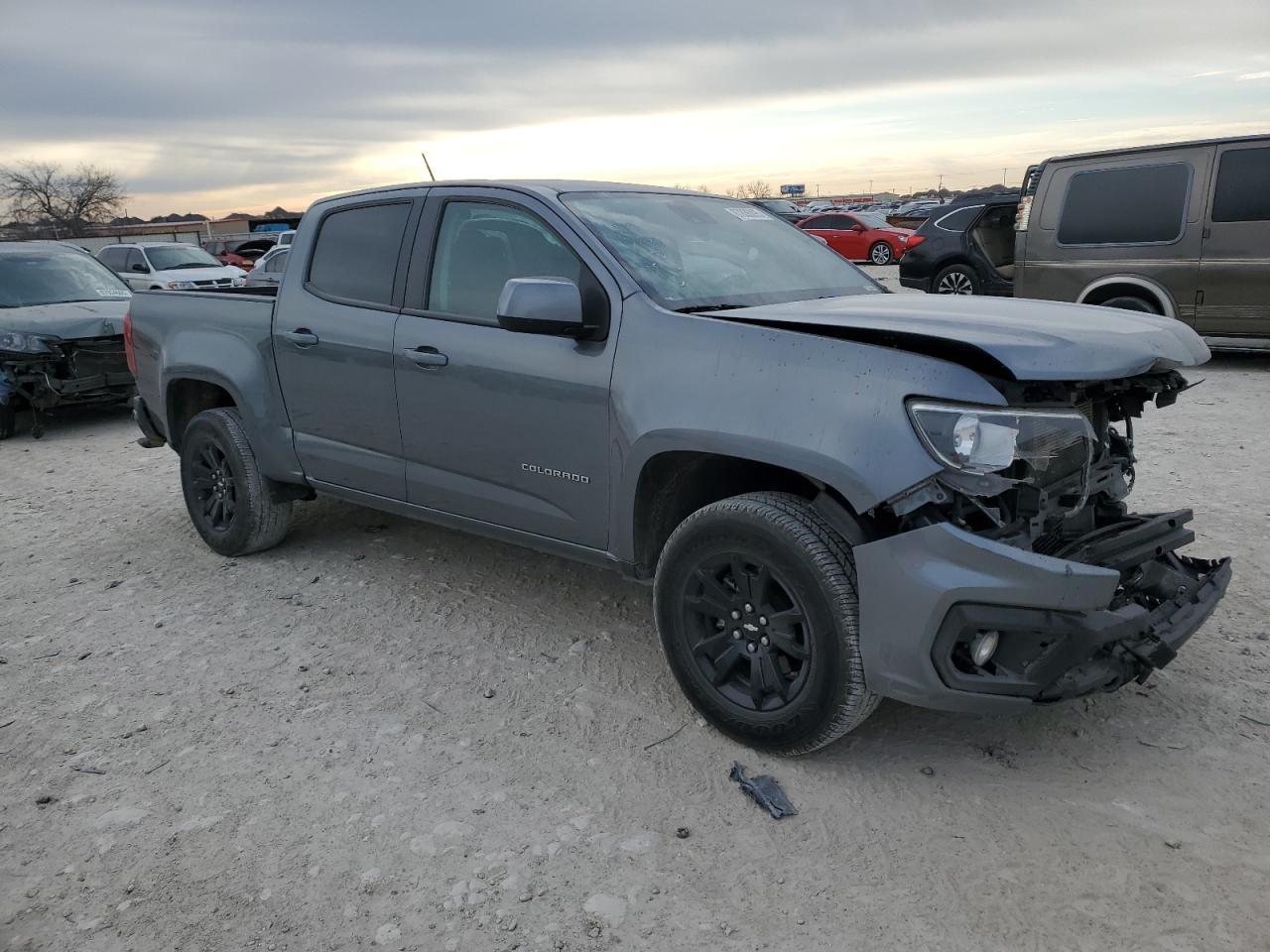 2021 CHEVROLET COLORADO L - Image 4